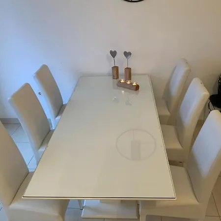 Apartment Lili *